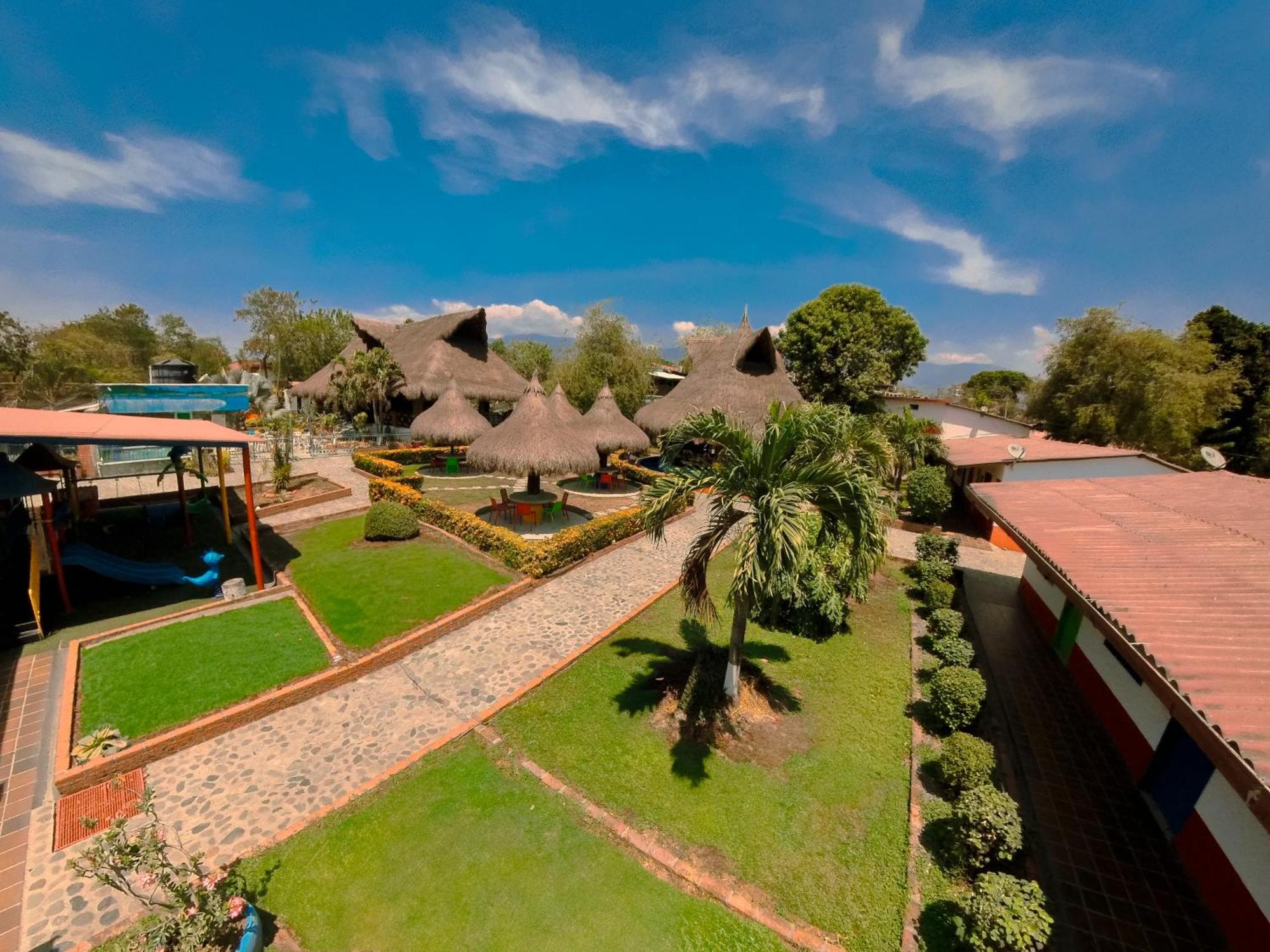 Hotel Acuarela Del Rio Santa Fe de Antioquia Eksteriør bilde